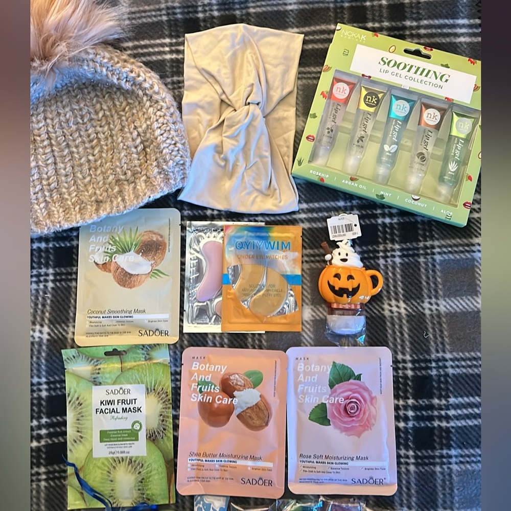 Bath and body works fall bundle - Picture 13 of 15